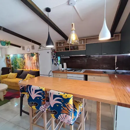 Apartament Marijano *